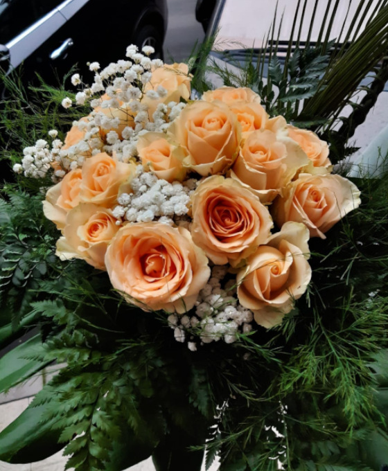 Ramo de Rosas Naranjas